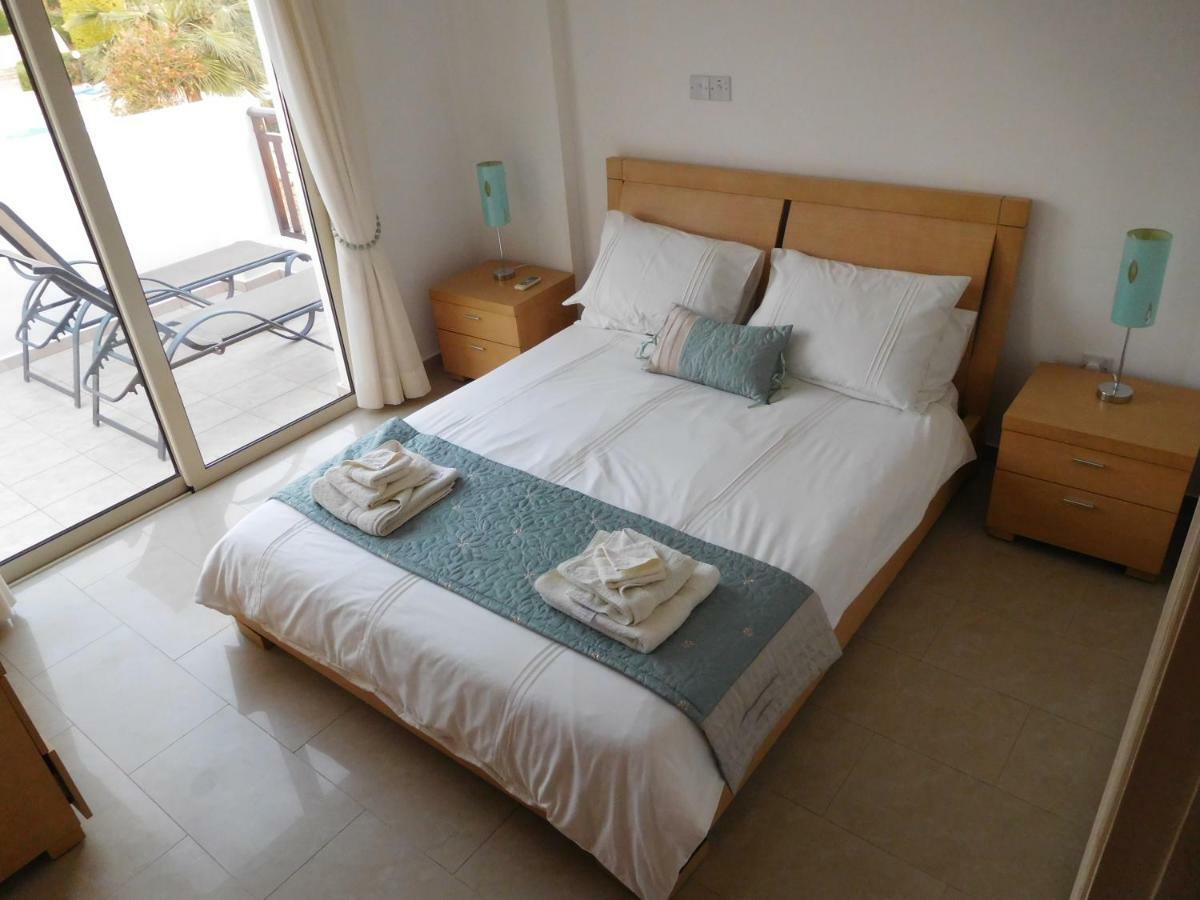 Vanessa 2 Bedroom Apartment Paphos Exterior foto