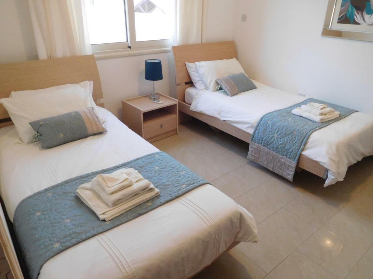 Vanessa 2 Bedroom Apartment Paphos Exterior foto